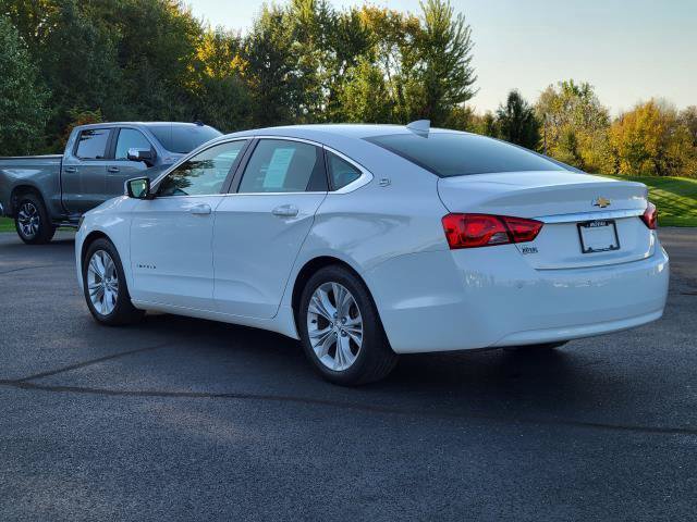 Used 2015 Chevrolet Impala LT w/ Convenience Package FWD image 4
