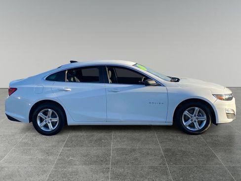 Used 2024 Chevrolet Malibu LS FWD image 6