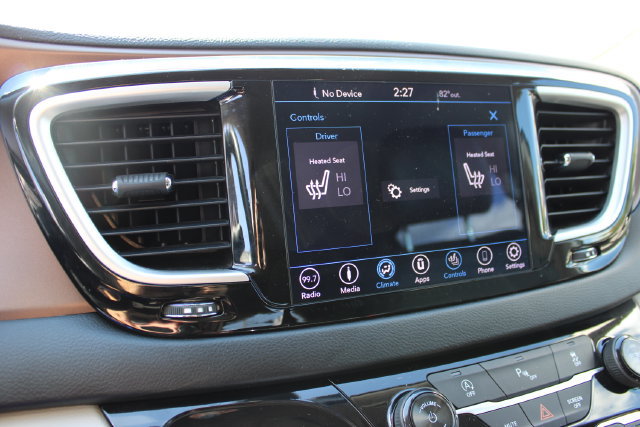 Used 2018 Chrysler Pacifica Touring-L w/ Tire & Wheel Group FWD image 20