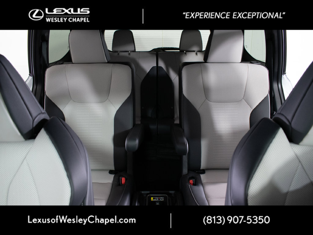 New 2026 Lexus TX 500h AWD w/ Technology Package image 9