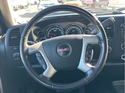 Used 2009 GMC Sierra 1500 4x4 Crew Cab image 15