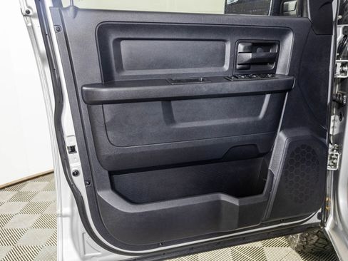 Used 2015 RAM 1500 Express image 19