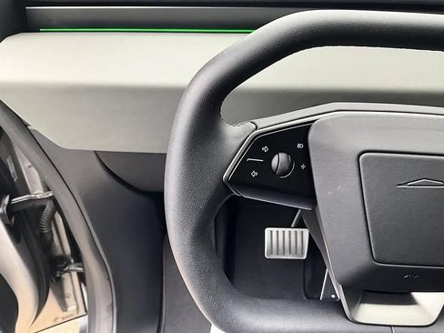Used 2025 Tesla Cybertruck Cyberbeast AWD/4WD image 39