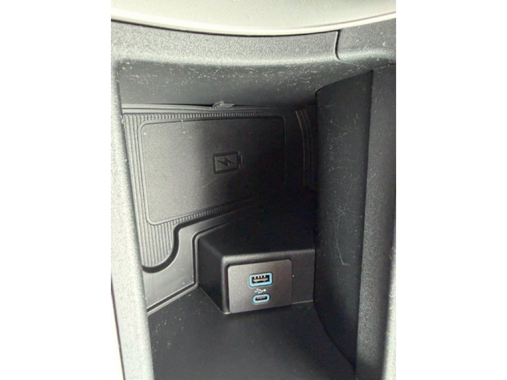 Used 2024 Ford Edge SEL w/ Convenience Package AWD/4WD image 10