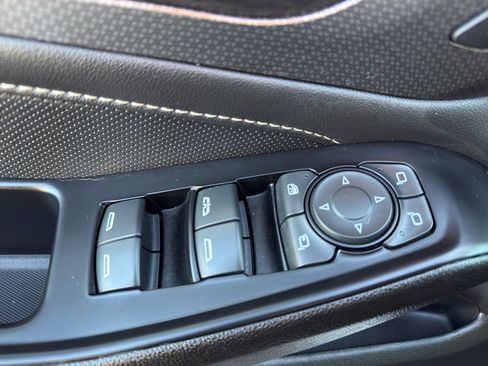 Certified 2023 Chevrolet Traverse Premier image 13