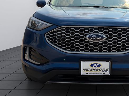 Used 2024 Ford Edge SEL w/ Convenience Package AWD/4WD image 9