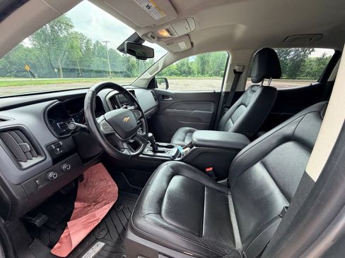 Used 2018 Chevrolet Colorado Z71 w/ LPO, Premium Interior Package AWD/4WD image 21
