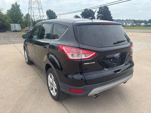 Used 2016 Ford Escape SE AWD/4WD image 5