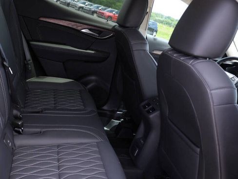 Used 2023 Buick Envision Avenir AWD/4WD image 28
