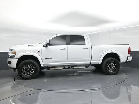 Used 2023 RAM 2500 Laramie AWD/4WD image 5