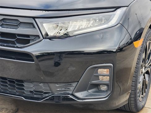 Certified 2025 Honda Odyssey Sport-L image 9