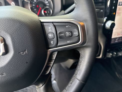 Used 2025 RAM 2500 Big Horn AWD/4WD image 22