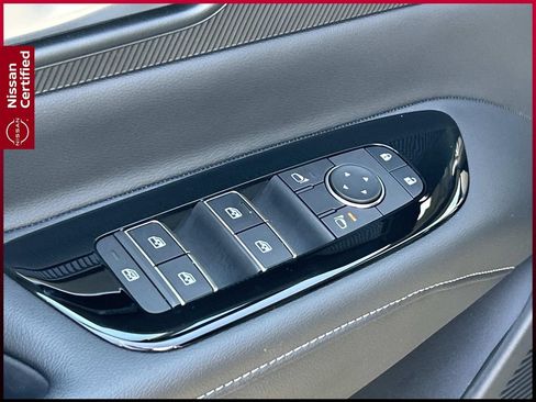 Certified 2025 Nissan Murano SV AWD/4WD image 19