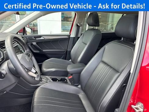 Certified 2023 Volkswagen Tiguan SE w/ Panoramic Sunroof Package AWD/4WD image 11