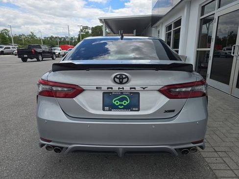 Used 2022 Toyota Camry XSE w/ Navigation Package FWD image 7