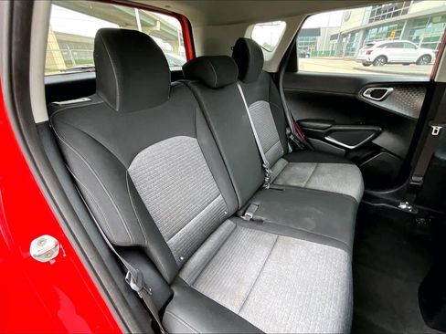 Used 2021 Kia Soul GT-Line FWD image 19