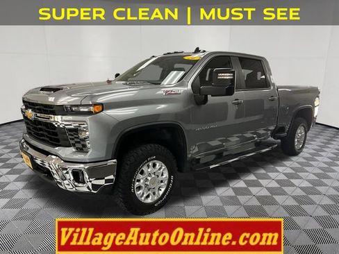 Used 2024 Chevrolet Silverado 2500 LT AWD/4WD image 1