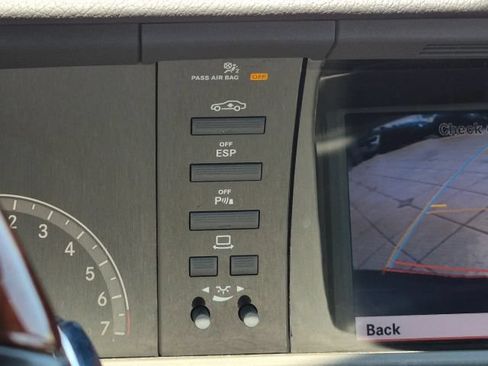 Used 2007 Mercedes-Benz CL 550 image 27