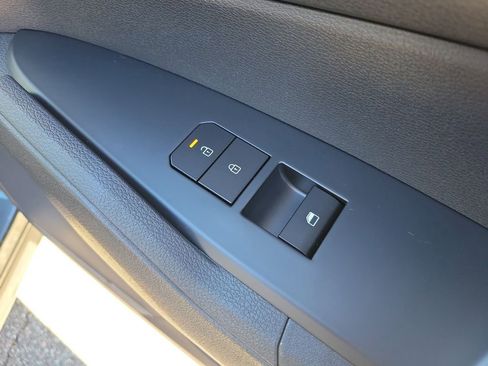 New 2026 Kia Sportage LX image 11