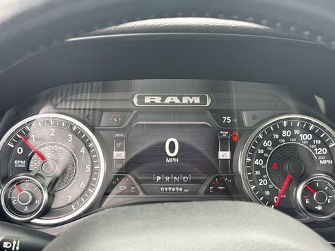 Used 2022 RAM 1500 Big Horn AWD/4WD image 15