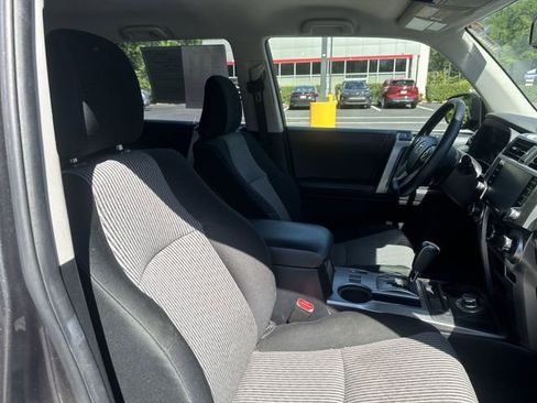 Used 2023 Toyota 4Runner SR5 AWD/4WD image 28