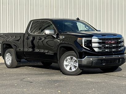 New 2026 GMC Sierra 1500 SLE w/ Preferred Package