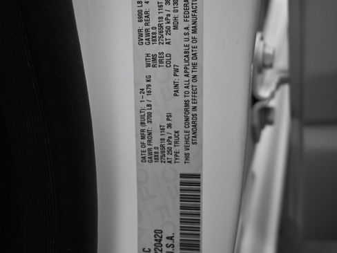 Used 2024 RAM 1500 Laramie RWD image 9