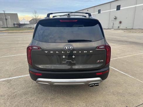 Used 2020 Kia Telluride S image 6