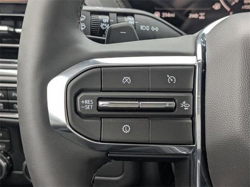 New 2026 GMC Yukon Denali image 32