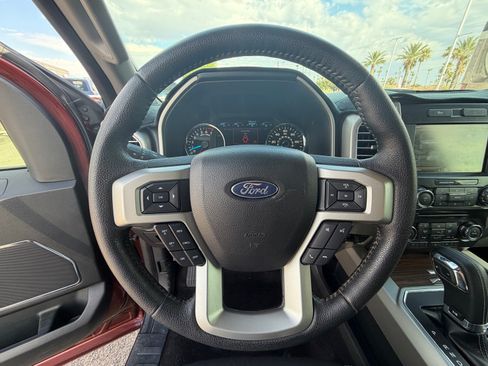 Used 2015 Ford F150 Lariat w/ Equipment Group 501A Mid RWD image 19