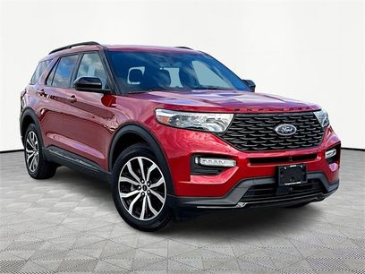 Used 2022 Ford Explorer ST-Line w/ Class IV Trailer Tow Package