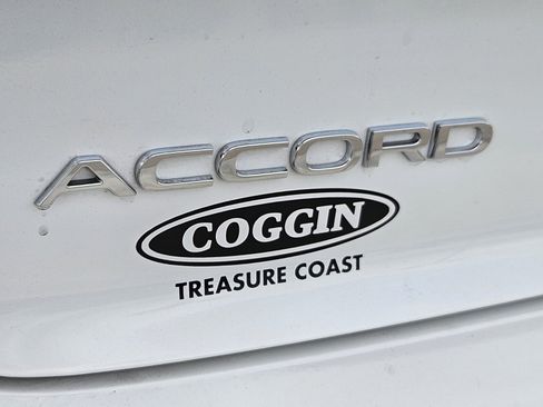 Certified 2025 Honda Accord EX-L image 21