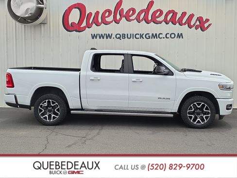 Used 2025 RAM 1500 Laramie w/ Sport Appearance Package AWD/4WD image 8