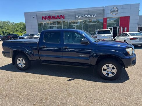 Used 2013 Toyota Tacoma 4x4 Double Cab image 1