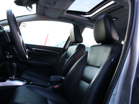 Used 2019 Honda Fit EX-L image 17