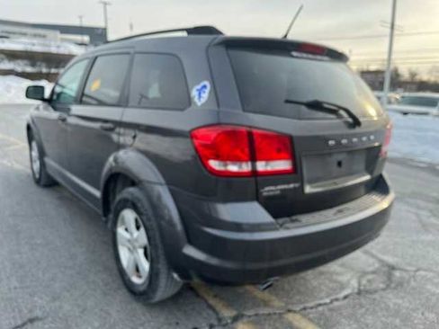 Used 2015 Dodge Journey SE w/ Flexible Seating Group image 6