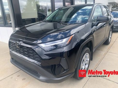 Used 2024 Toyota RAV4 LE image 1