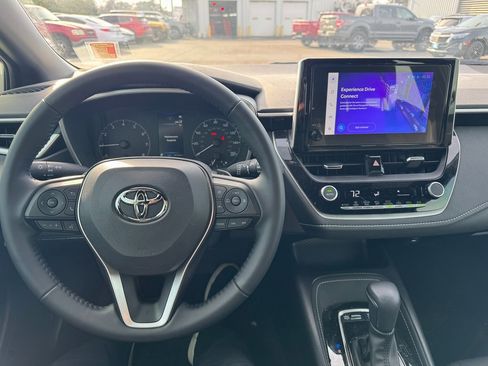 Certified 2025 Toyota Corolla SE image 8