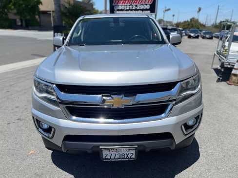 Used 2016 Chevrolet Colorado LT w/ LT Convenience Package RWD image 2