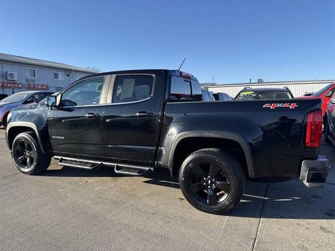 Used 2016 Chevrolet Colorado LT w/ Midnight Edition image 4