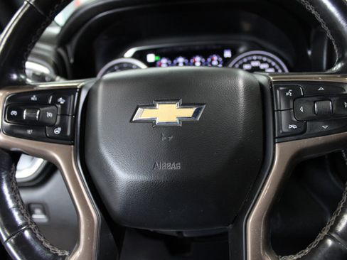 Used 2020 Chevrolet Silverado 2500 High Country image 18