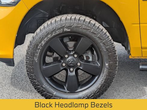 Used 2019 RAM 1500 Express w/ Wheel & Sound Group AWD/4WD image 12