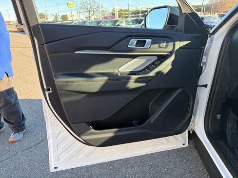 New 2026 Ford Explorer Tremor w/ Tremor Ultimate Package AWD/4WD image 12