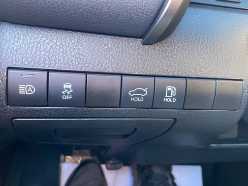 Used 2024 Toyota Camry SE image 24