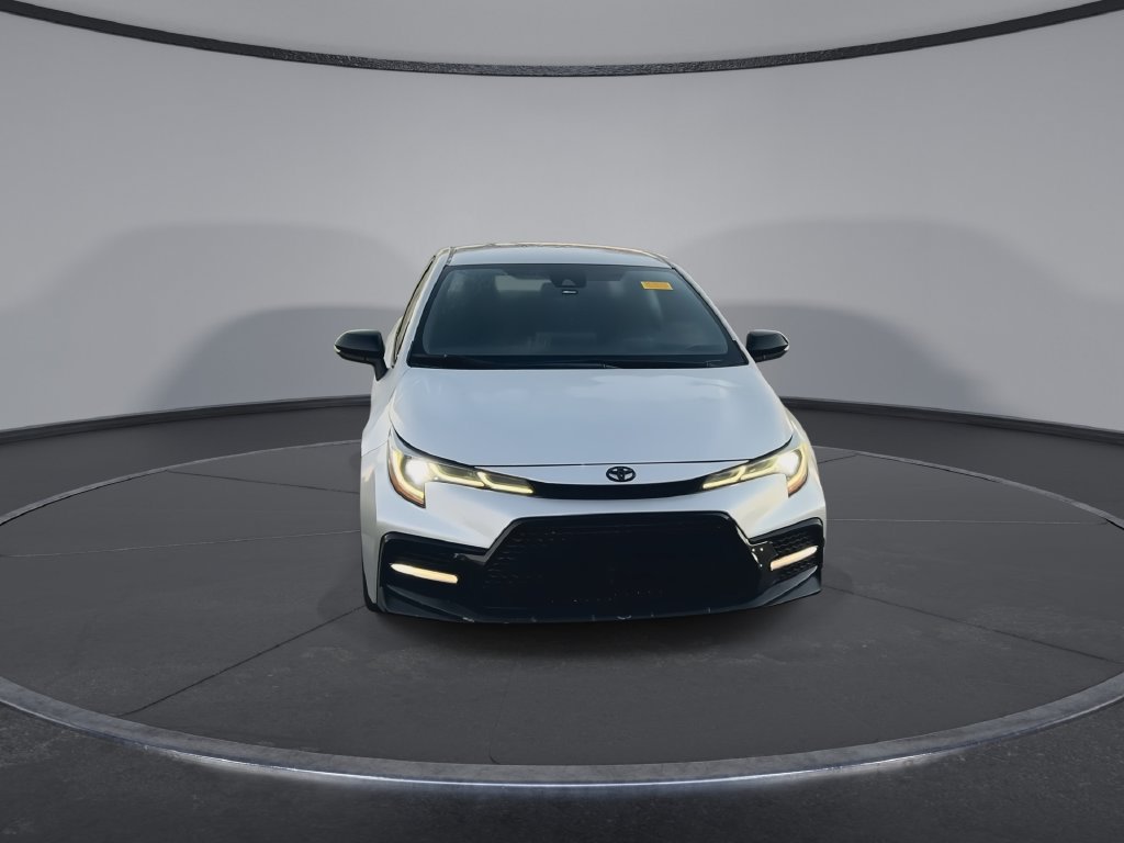 Used 2021 Toyota Corolla SE FWD image 3