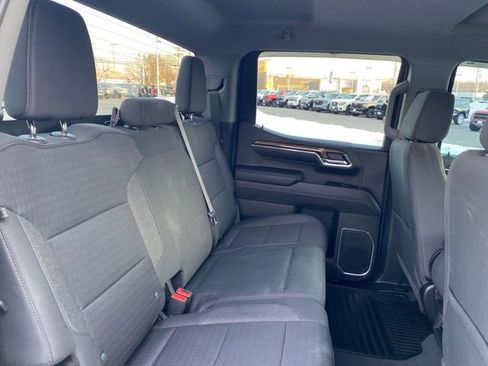 Used 2023 Chevrolet Silverado 1500 LT image 23