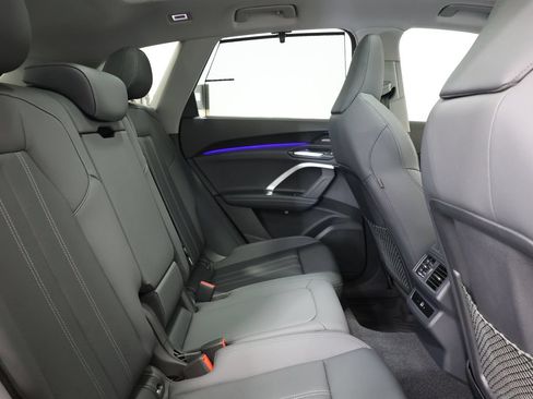 Certified 2025 Audi Q5 Premium Plus w/ Premium Plus AWD/4WD image 24
