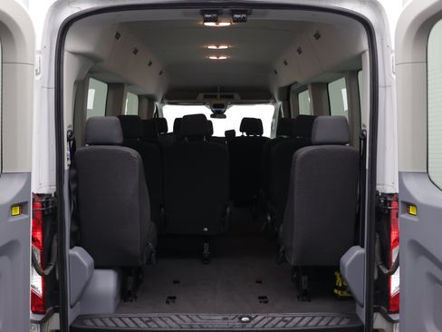 Used 2019 Ford Transit 350 XLT RWD image 27