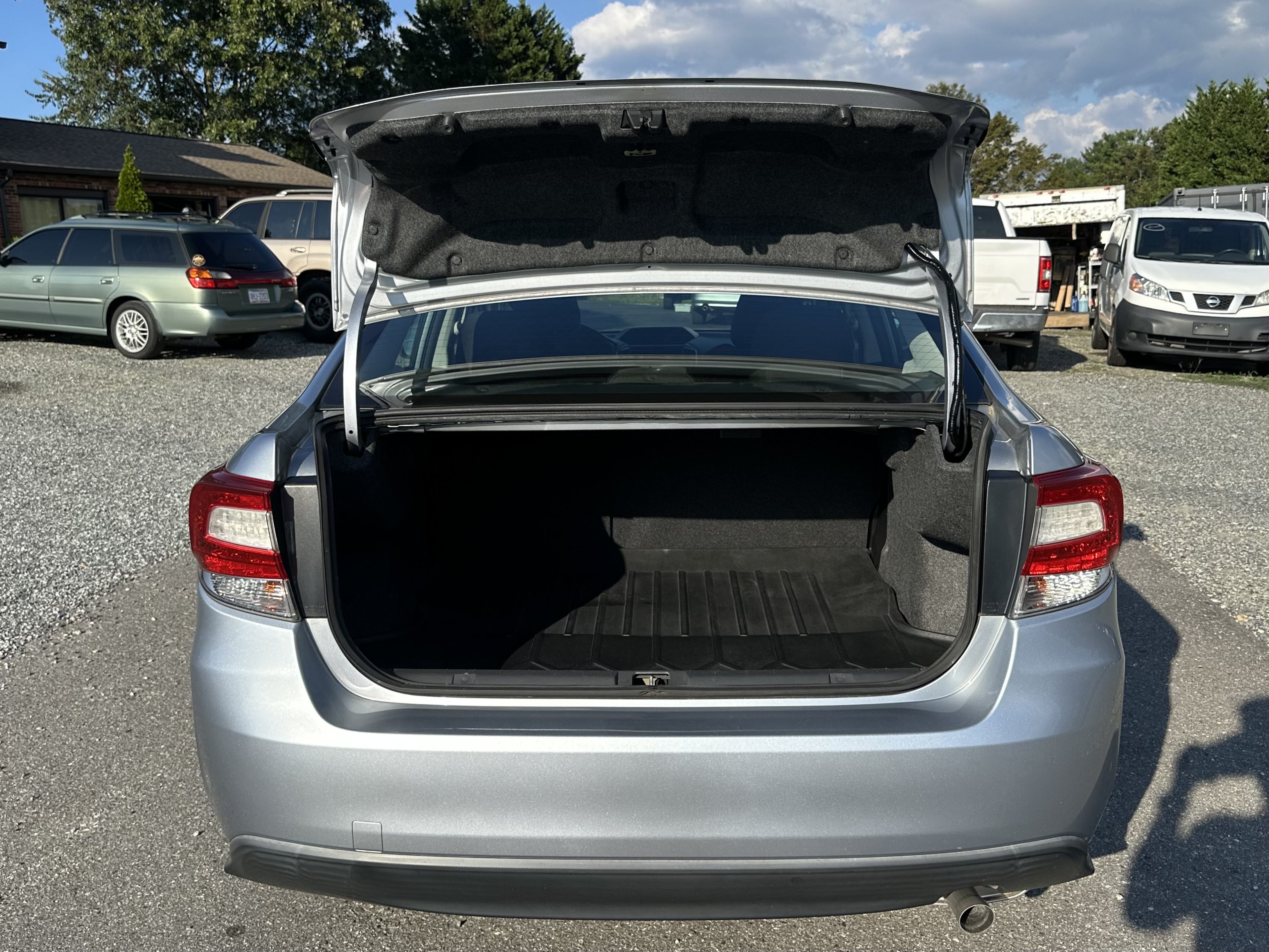 Used 2017 Subaru Impreza 2.0i Premium AWD/4WD image 13