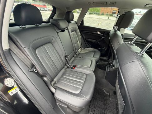Used 2019 Audi Q5 2.0T Premium Plus AWD/4WD image 32